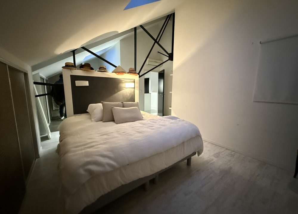 b-IMMO NANTES MAISON 204 M² 7 PIÈCES CENTRE-VILLE CHOLET (17)