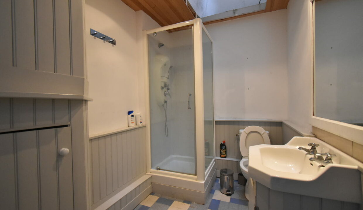 b-IMMO VANNES IMMEUBLE 135 M² 6 PIÈCES GUÉMÉNÉ-SUR-SCORFF (1)