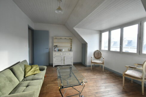 b-IMMO VANNES IMMEUBLE 135 M² 6 PIÈCES GUÉMÉNÉ-SUR-SCORFF (2)