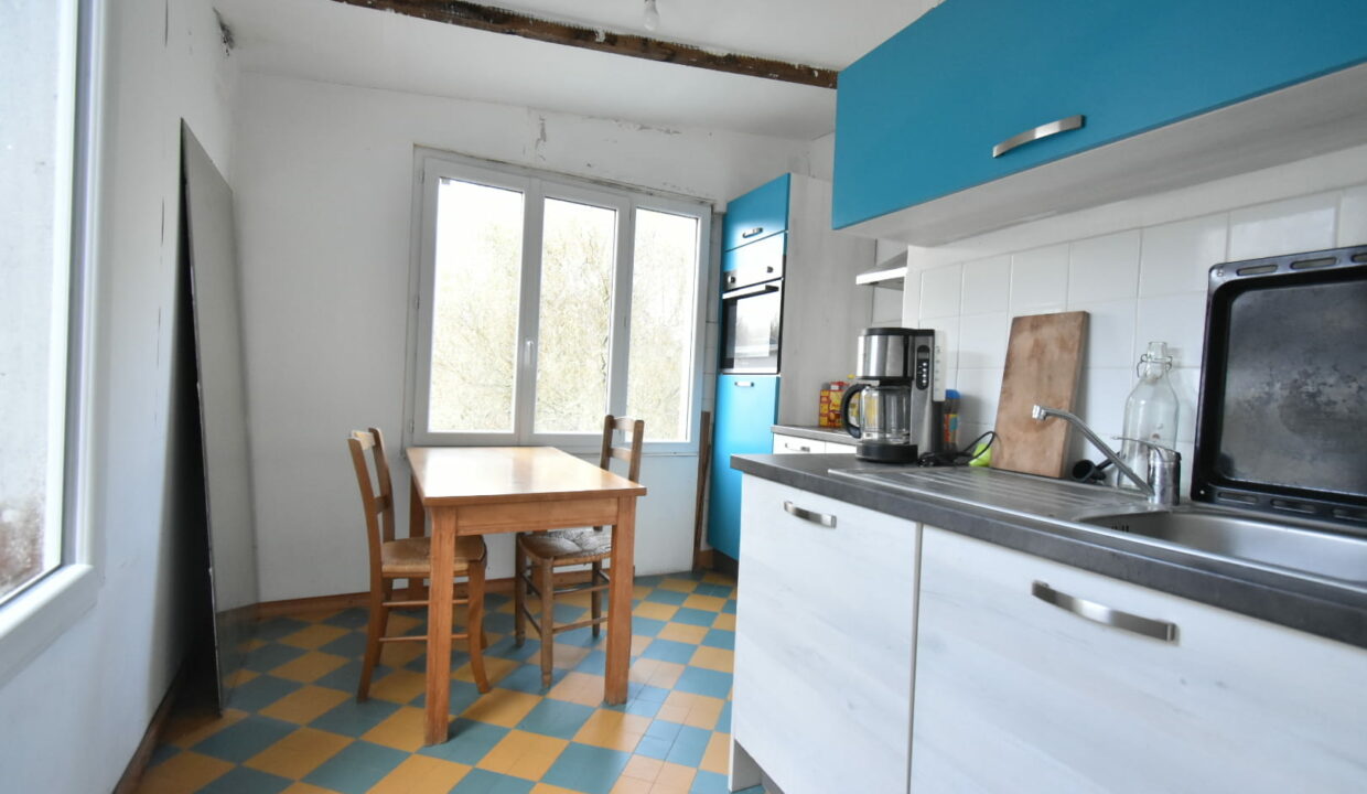 b-IMMO VANNES IMMEUBLE 135 M² 6 PIÈCES GUÉMÉNÉ-SUR-SCORFF (4)