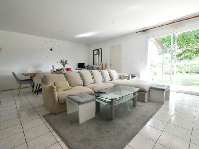 Couëron, maison de 2005, plain pied 3 chambres