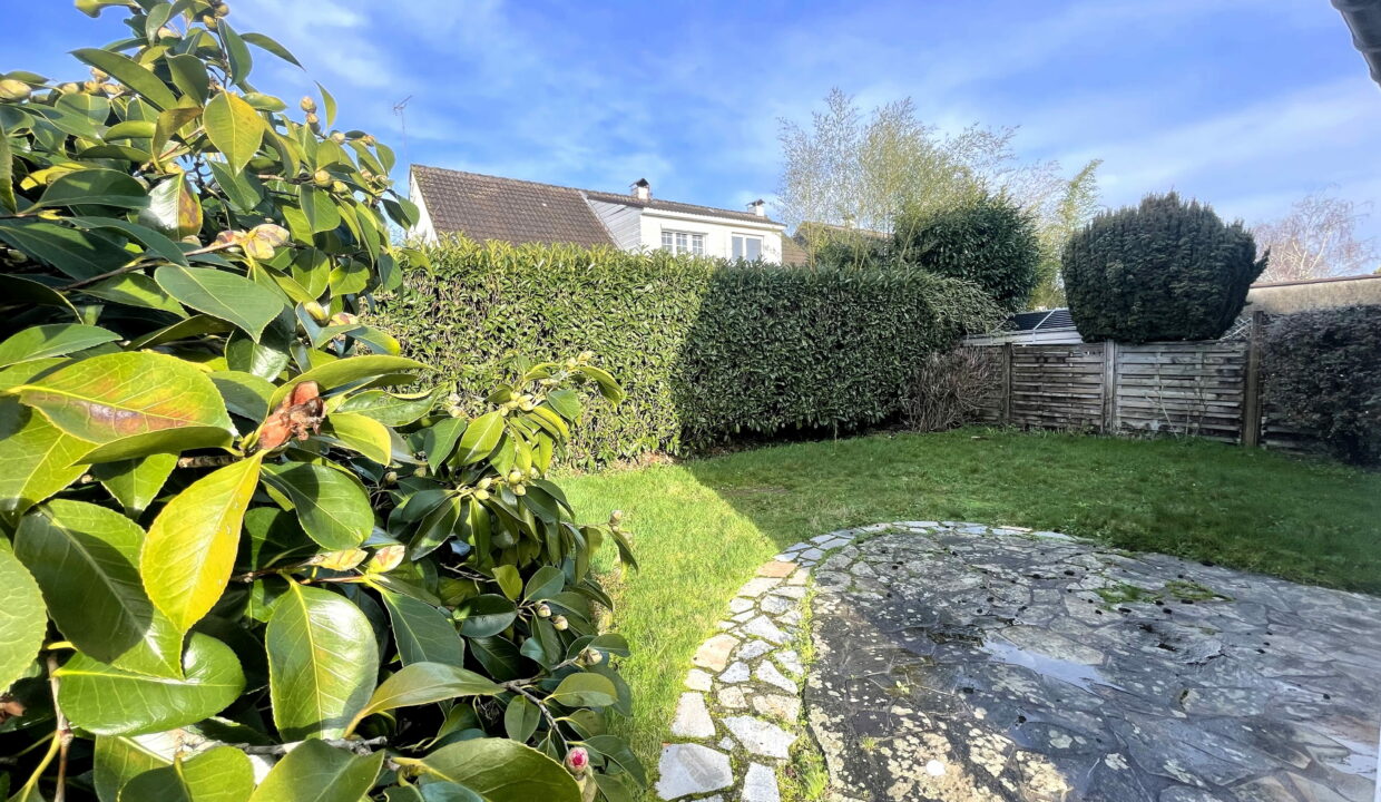 ST HERBLAIN. Maison 3 chambres 105M² 1