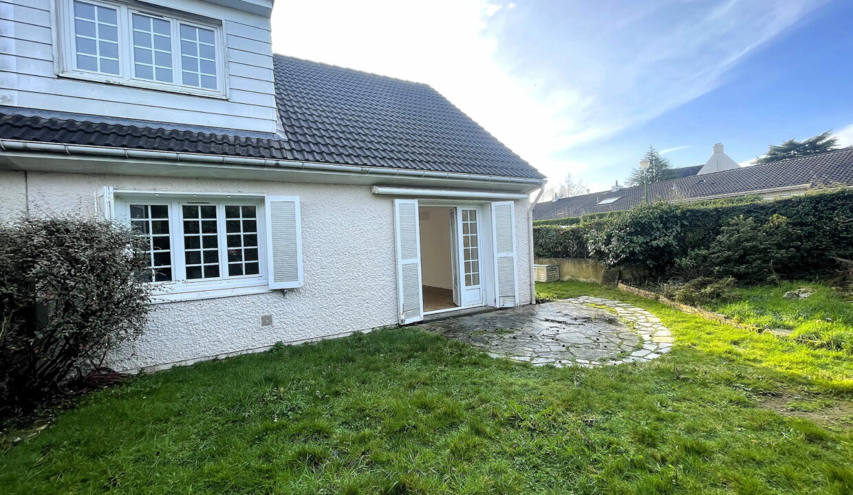 ST HERBLAIN. Maison 3 chambres 105M² 5