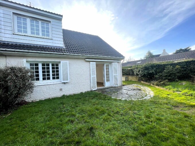 ST HERBLAIN. Maison 3 chambres 105M²