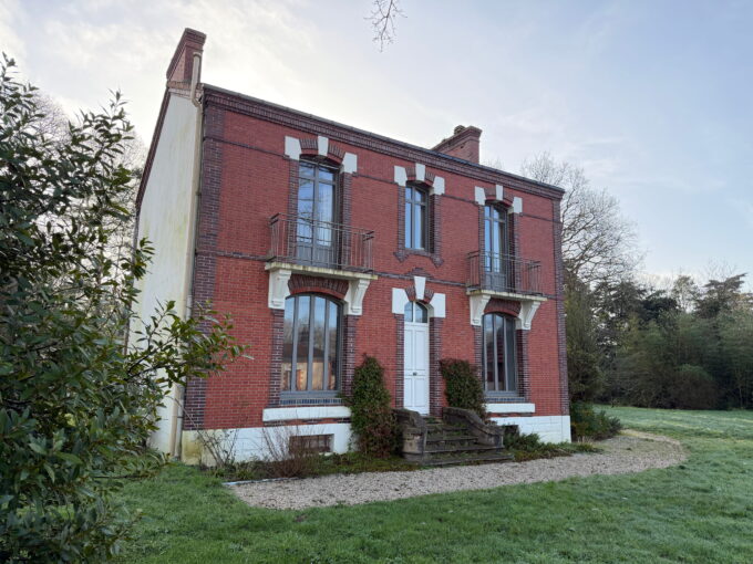 Chaumes-en-retz - maison bourgeoise de 210 m2 sur terrain de 3400 m2