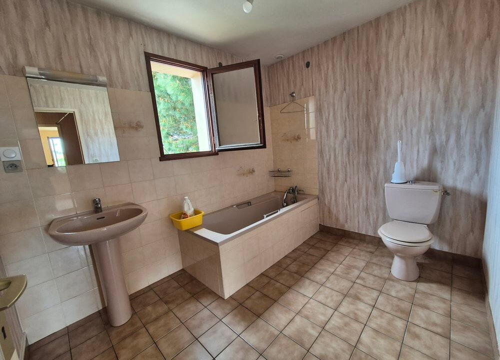 b-IMMO NANTES MAISON 80 M² 5 PIÈCES SAINT-SÉBASTIEN-SUR-LOIRE (5)