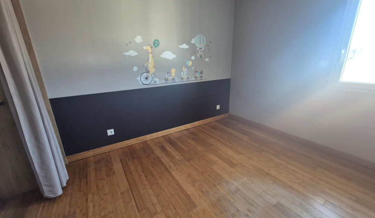 MAISON FAMILIALE 144M² Recente 6 chambres sur PORNIC (44210) Pays de Retz