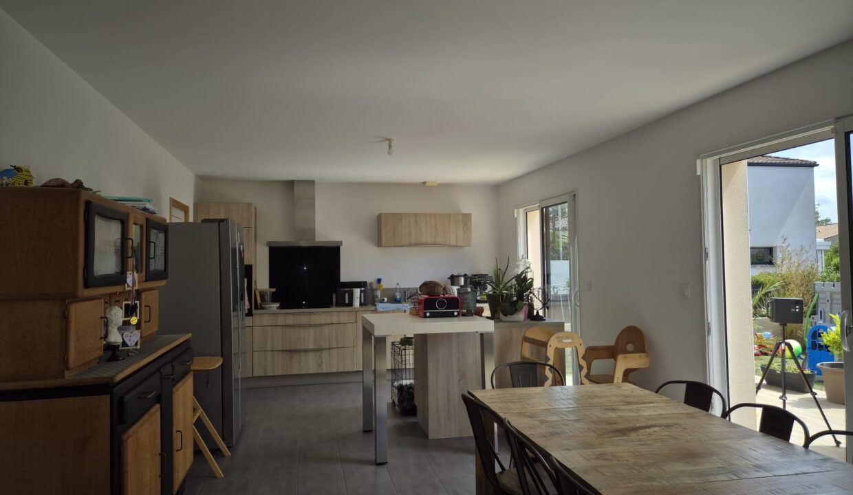 MAISON FAMILIALE 144M² Recente 6 chambres sur PORNIC (44221) Pays de Retz