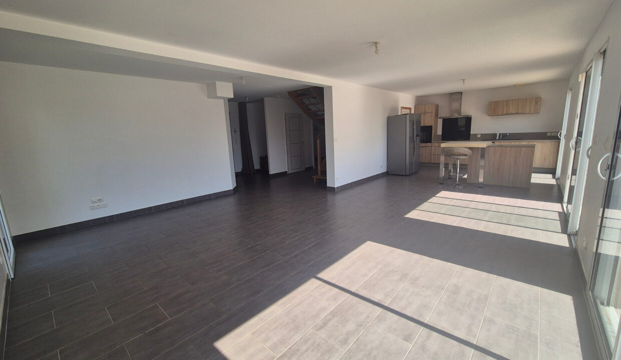 MAISON FAMILIALE 144M² Recente 6 chambres sur PORNIC (44228) Pays de Retz
