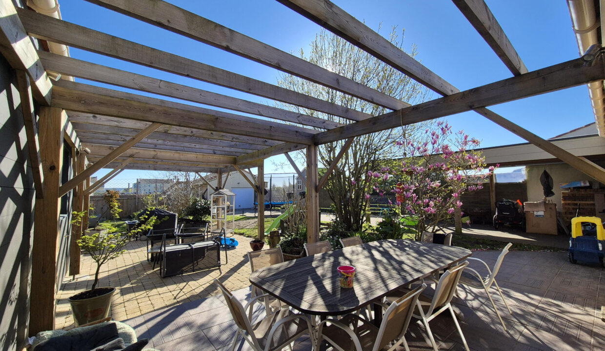 MAISON FAMILIALE 208M² Recente 6 chambres sur PAIMBOEUF (44564) Pays de Retz