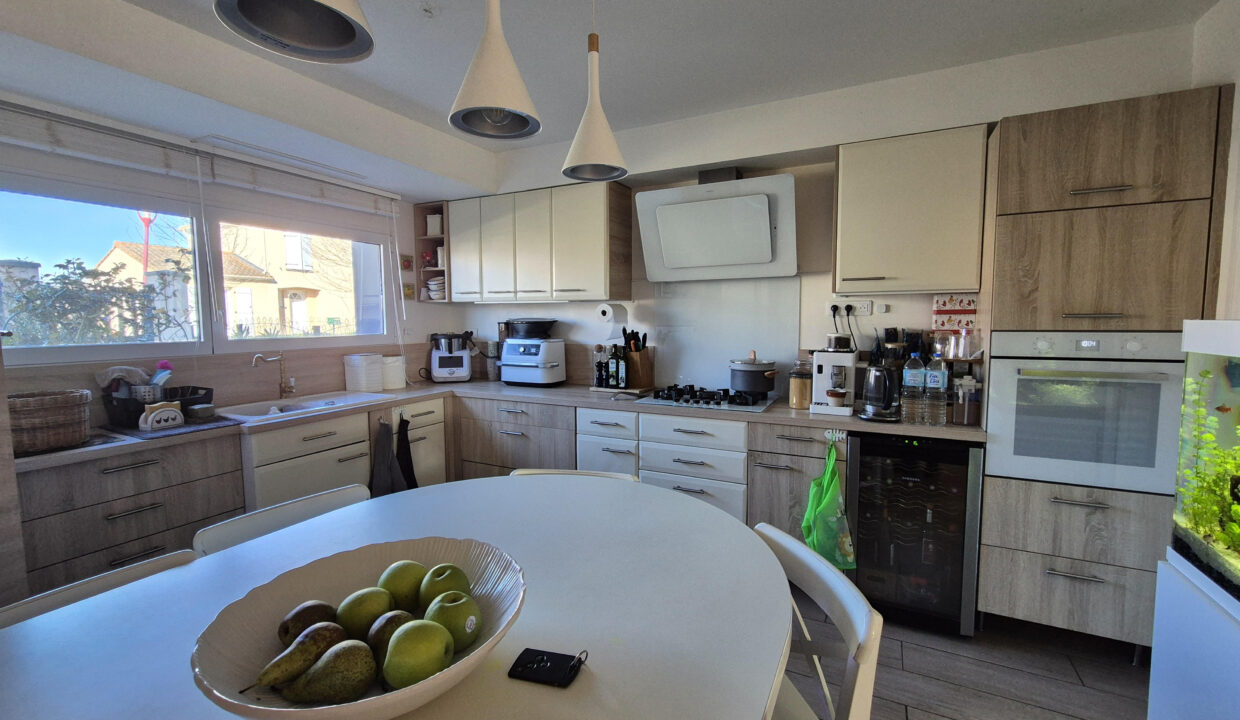 MAISON FAMILIALE 208M² Recente 6 chambres sur PAIMBOEUF (44568) Pays de Retz