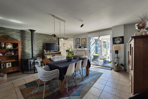MAISON FAMILIALE 208M² Recente 6 chambres sur PAIMBOEUF (44569) Pays de Retz