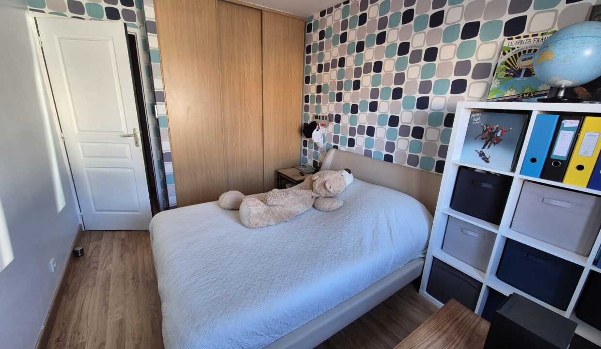 MAISON FAMILIALE 208M² Recente 6 chambres sur PAIMBOEUF (44578) Pays de Retz