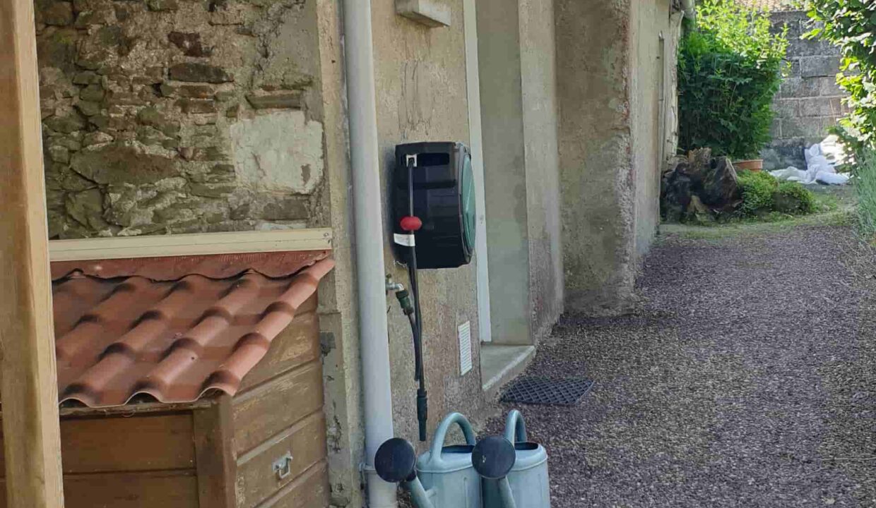 VENTE Magnifique DEMEURE BORD de Loire, 3 chambres + bureau sur 3 étages de 170 m² habitable PAIMBOEUF (44571)